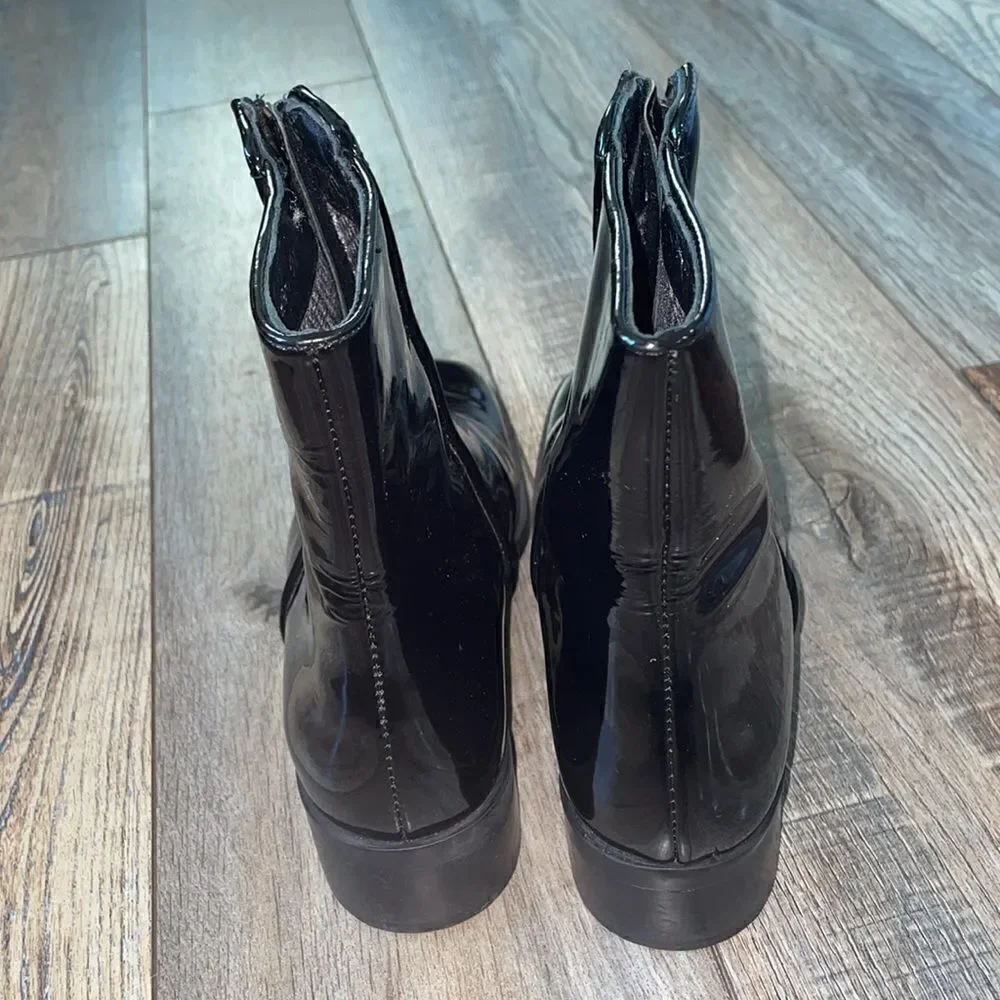 Aquatalia Tenley Black Patent Leather Ankle Booties